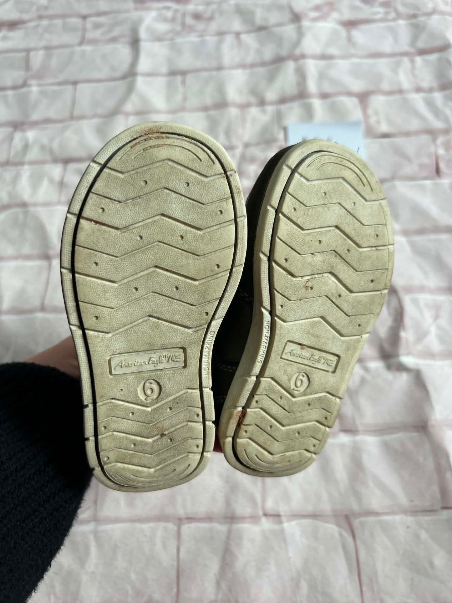 Shoes Size 6