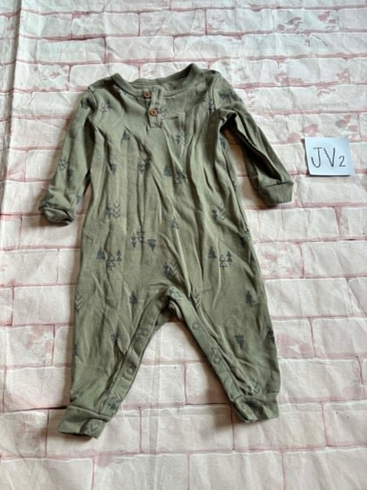 Outfits Size 6-12m
