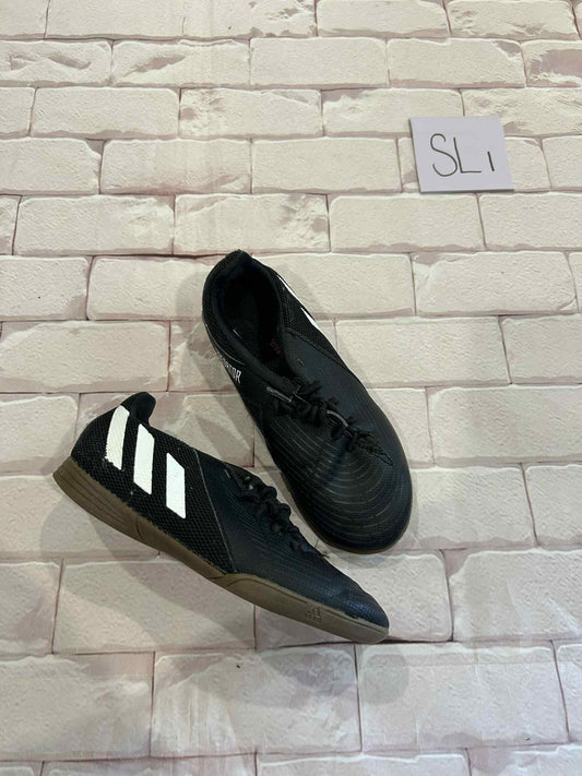 Shoes Size 13
