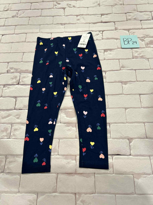 Bottoms Size 7 Capri BNWT