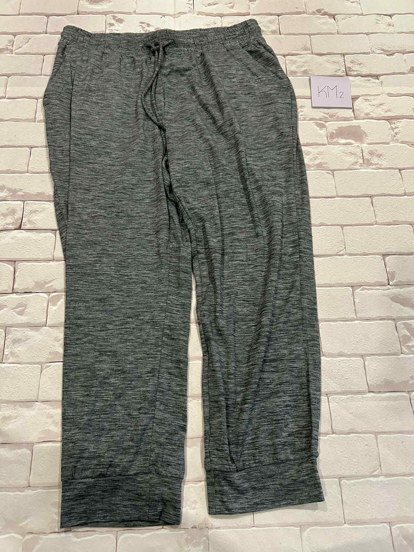 Ladies Bottoms Size M