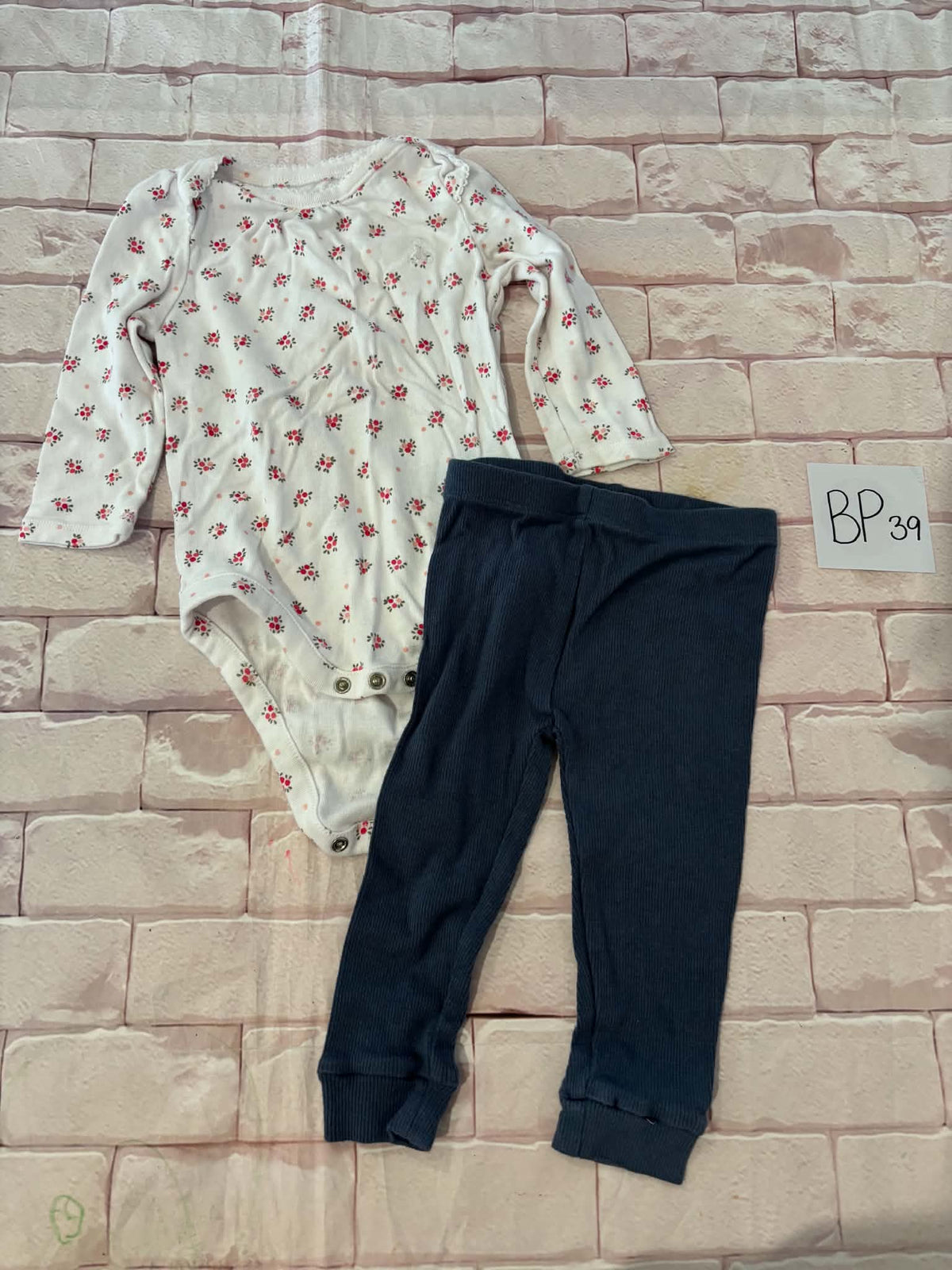 Outfits Size 6-12m