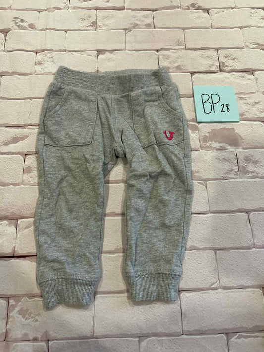 Bottoms Size 18m
