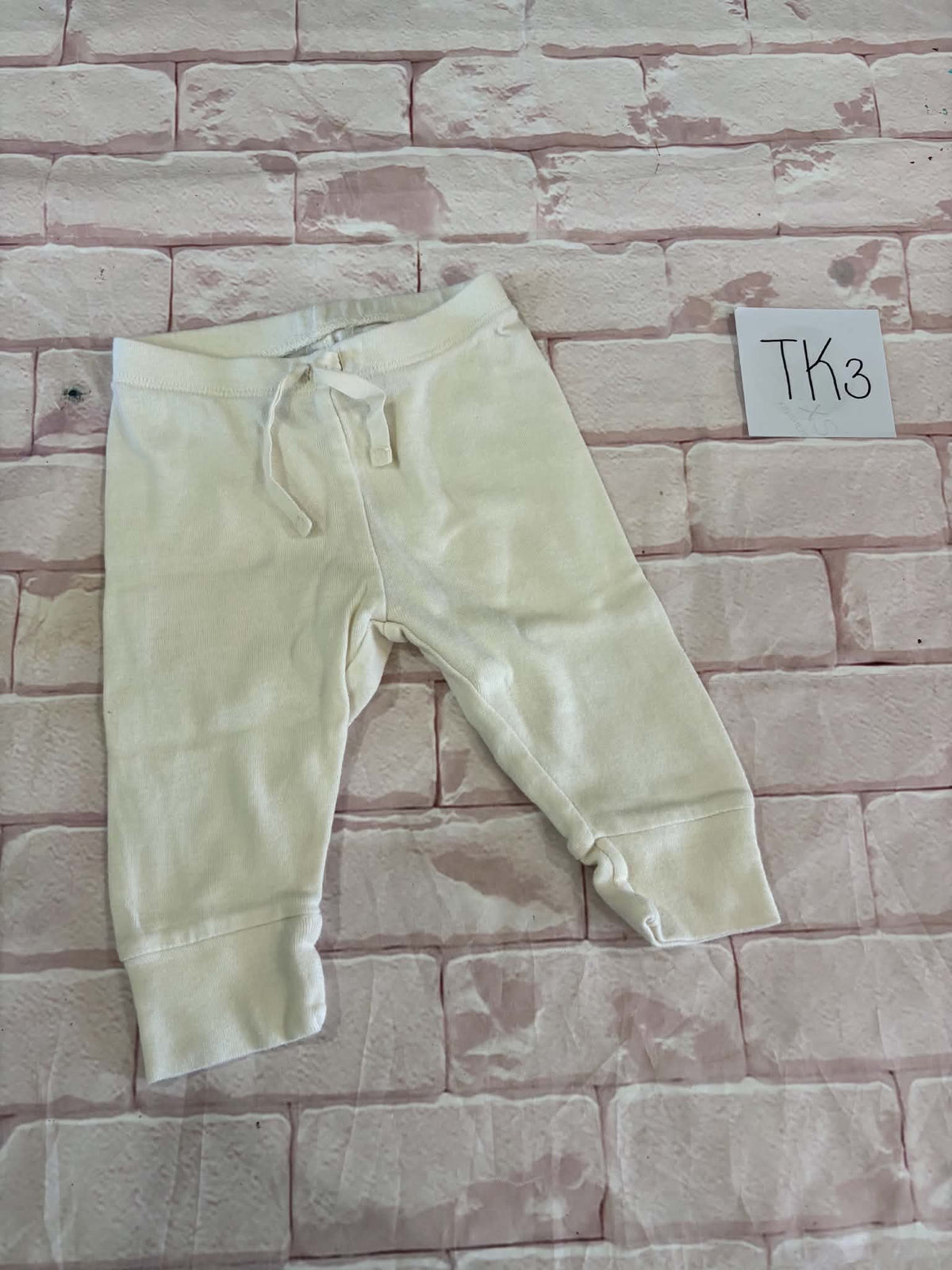 Bottoms Size 3-6m