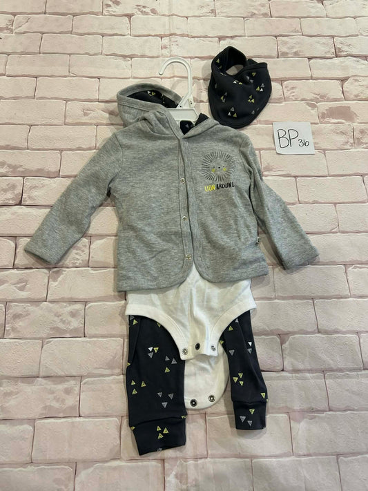 Outfits Size 9m BNWT