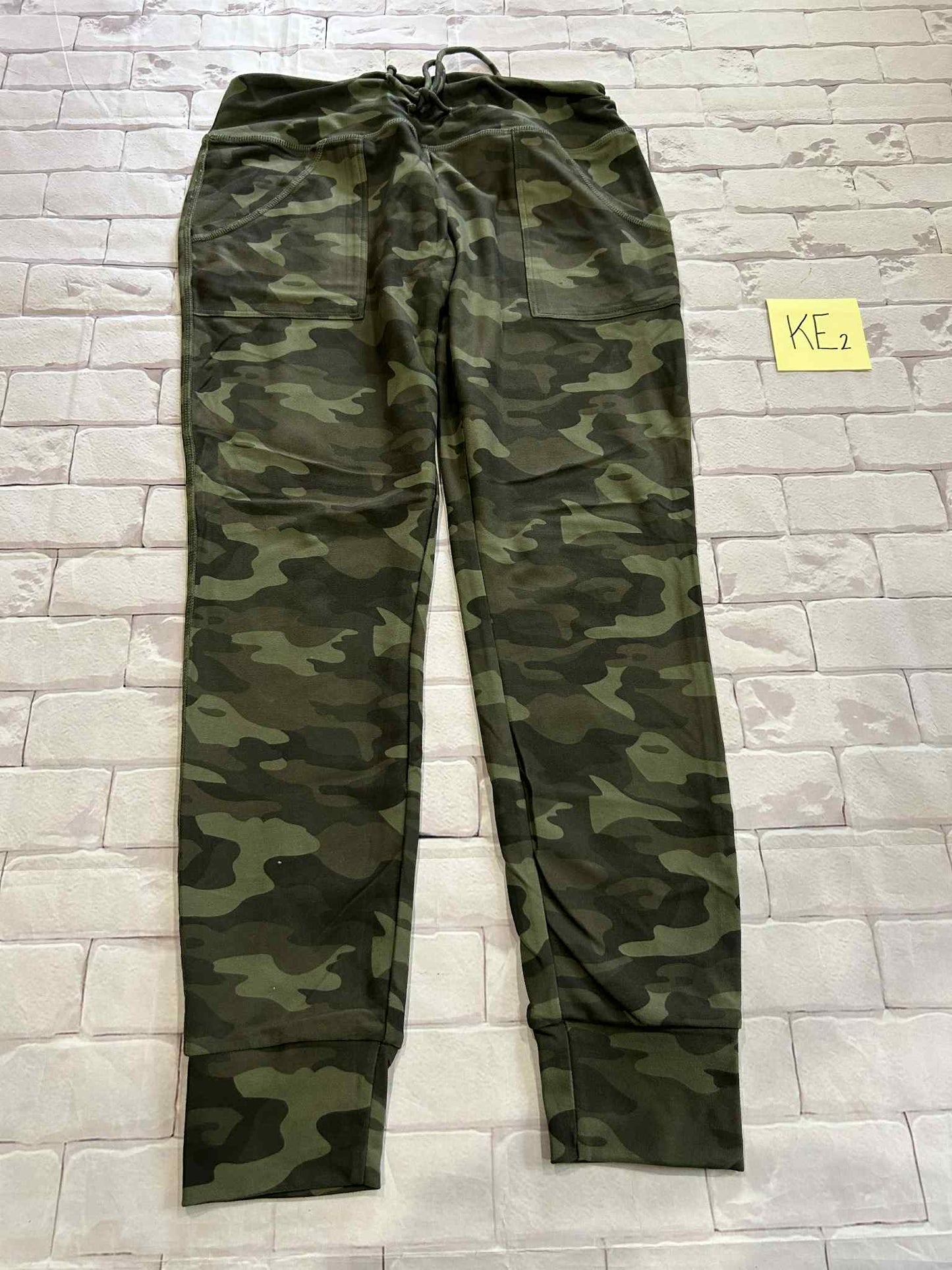 Ladies Bottoms Size M