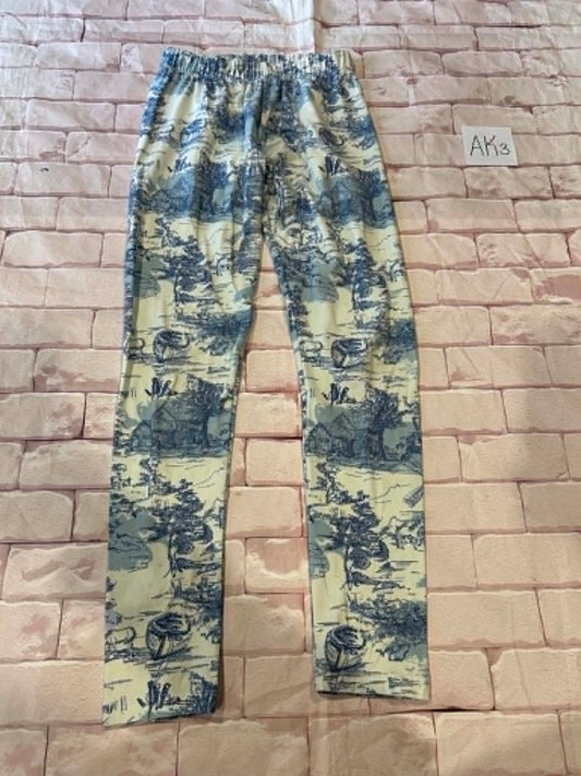 Ladies Bottoms Size Petite