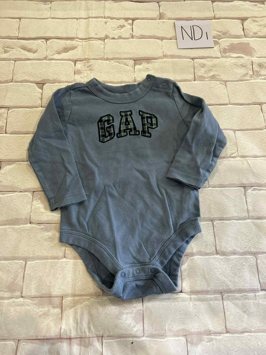 Tops Size 6-12m