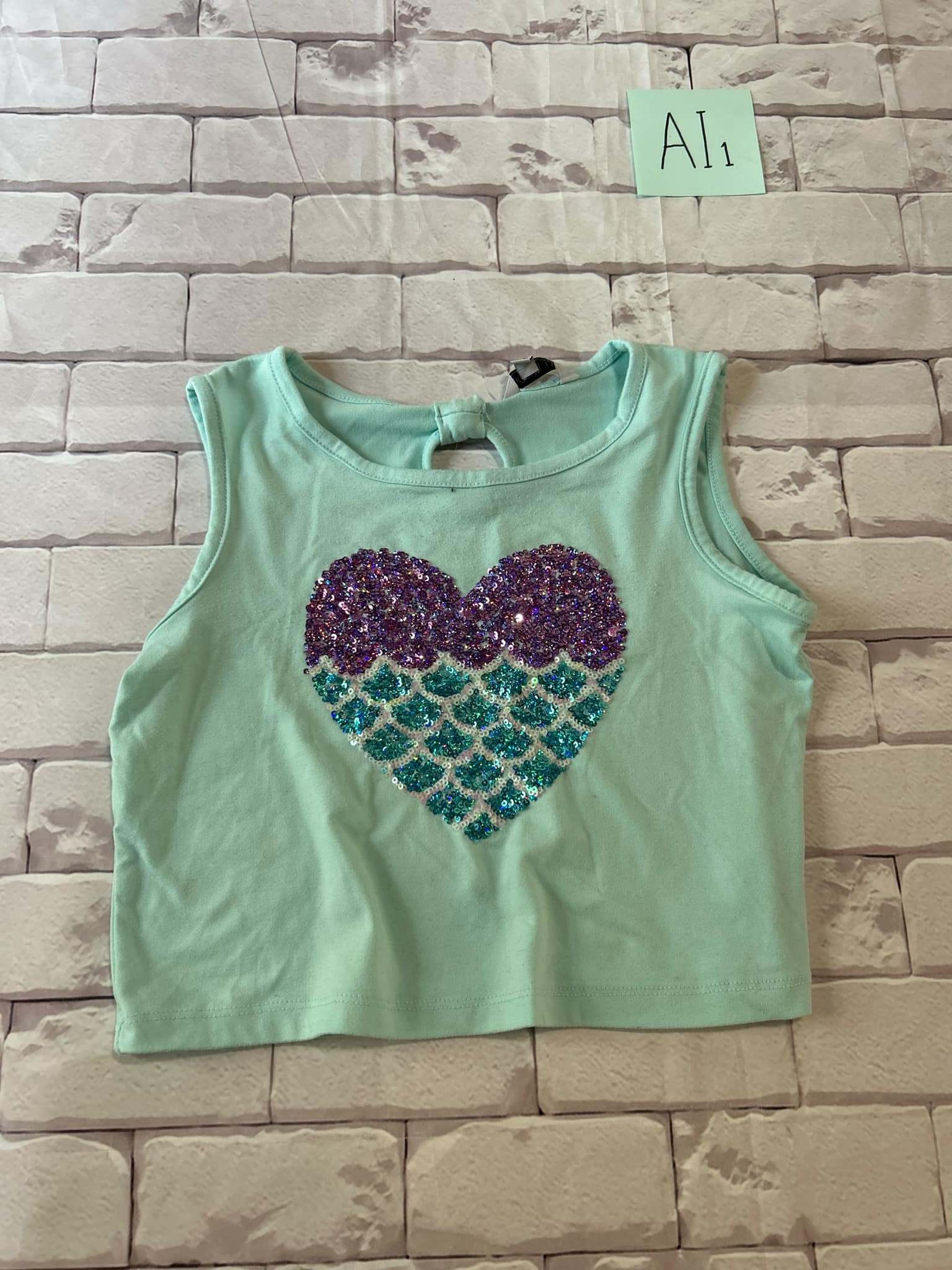 Girls Tops Size 7/8 Crop