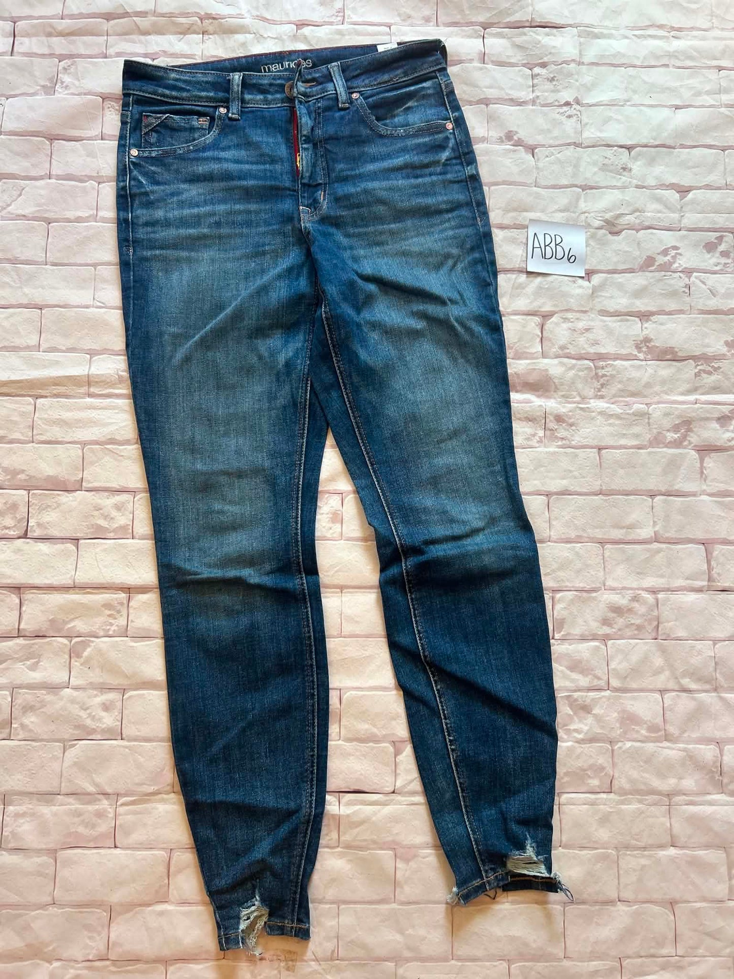 Ladies Bottoms Size 8