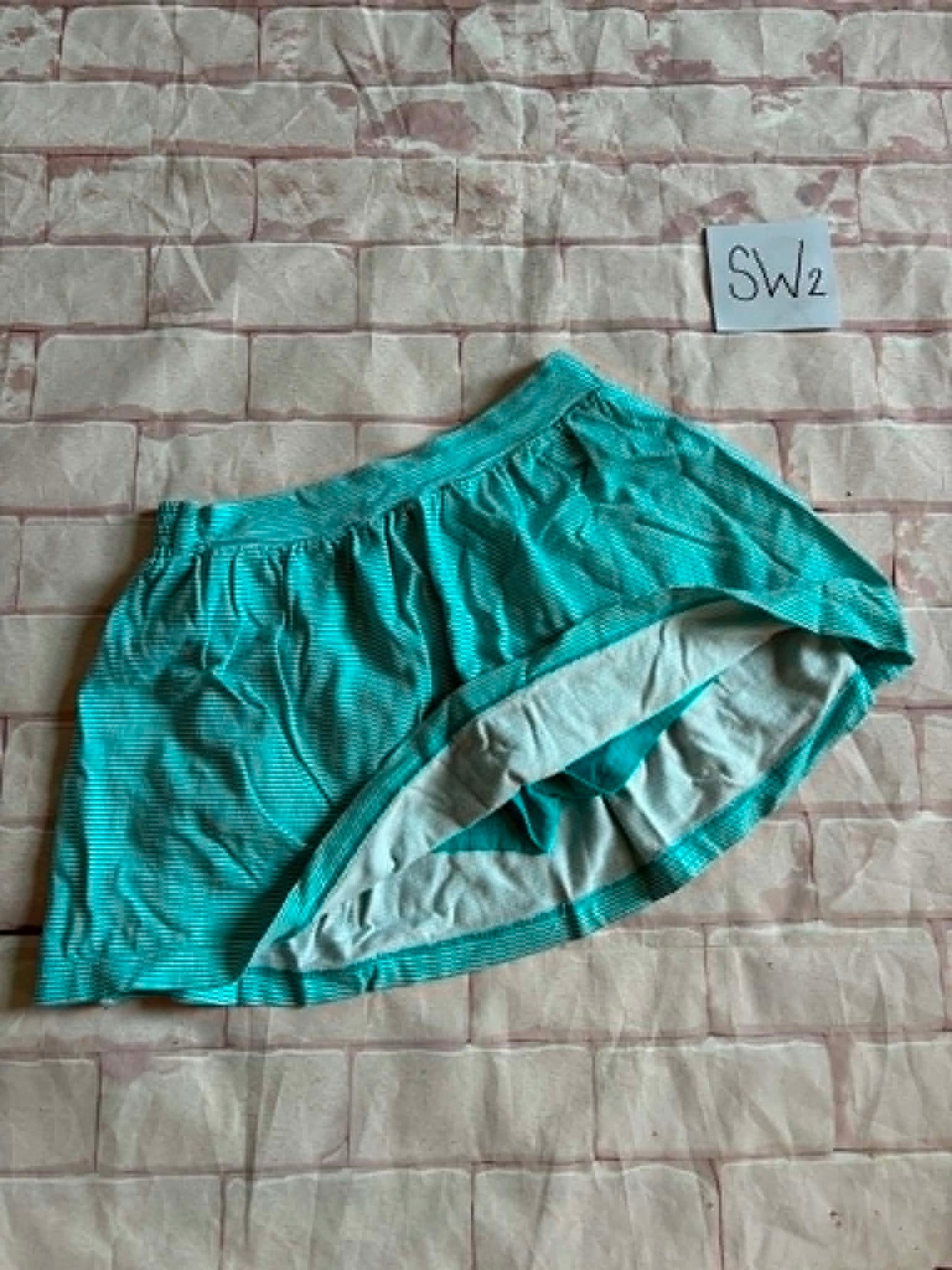 Bottoms Size 6 Skort
