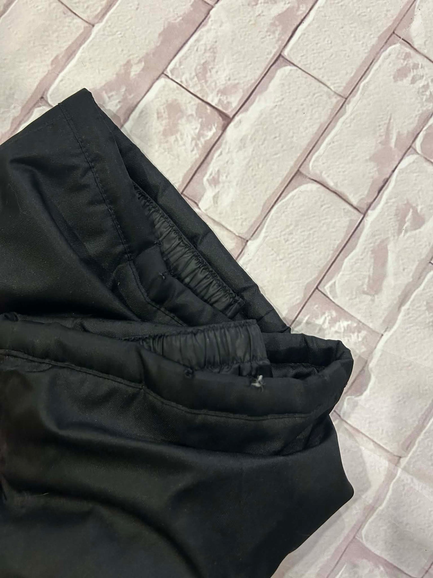 Outerwear Size 5 Small Holes