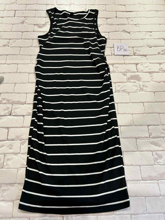 Ladies Dress  Size M