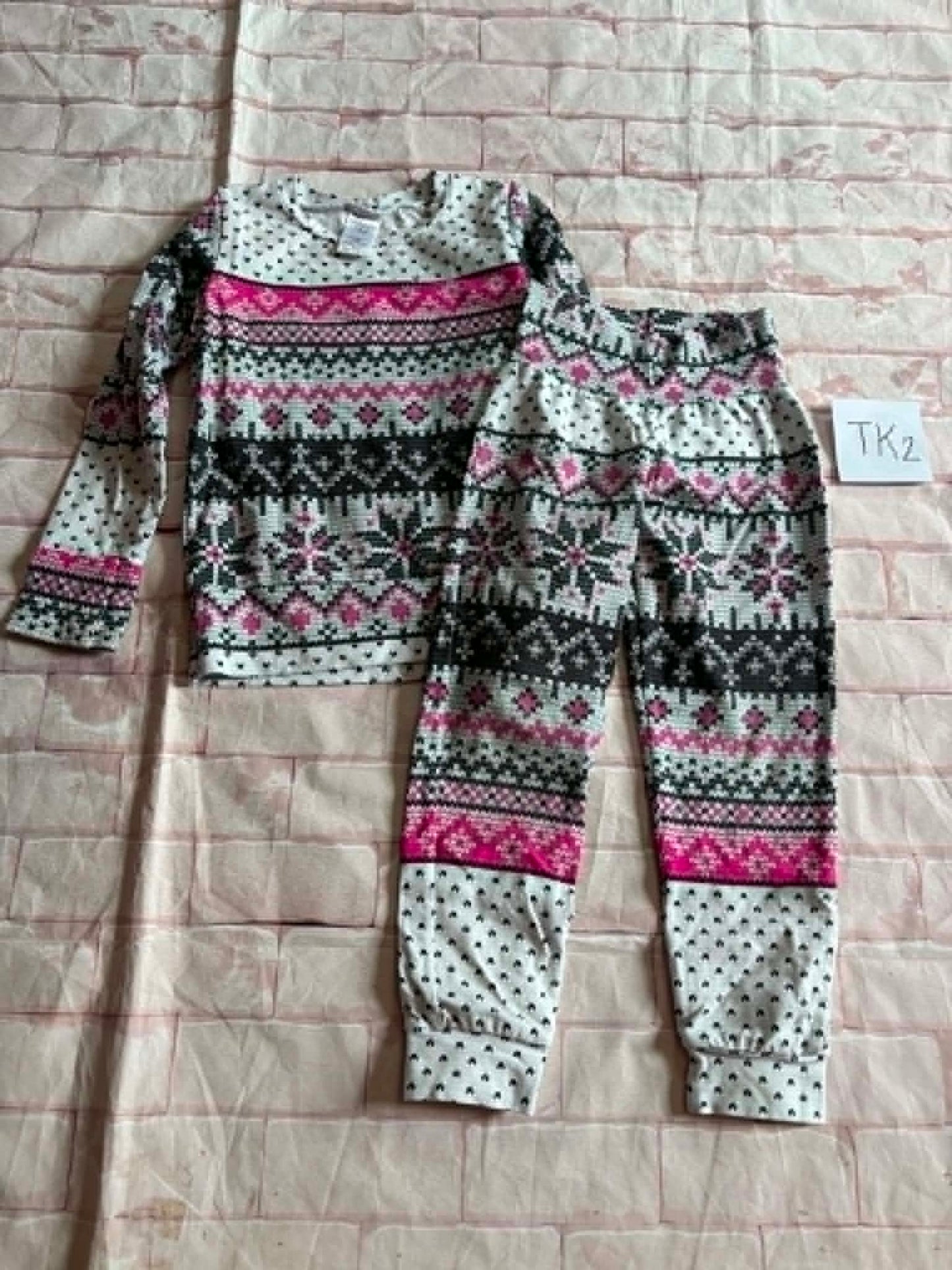 Outfit Size 4