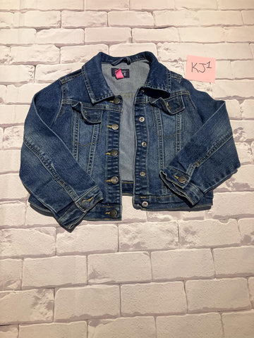 Girls Outerwear Size 5T