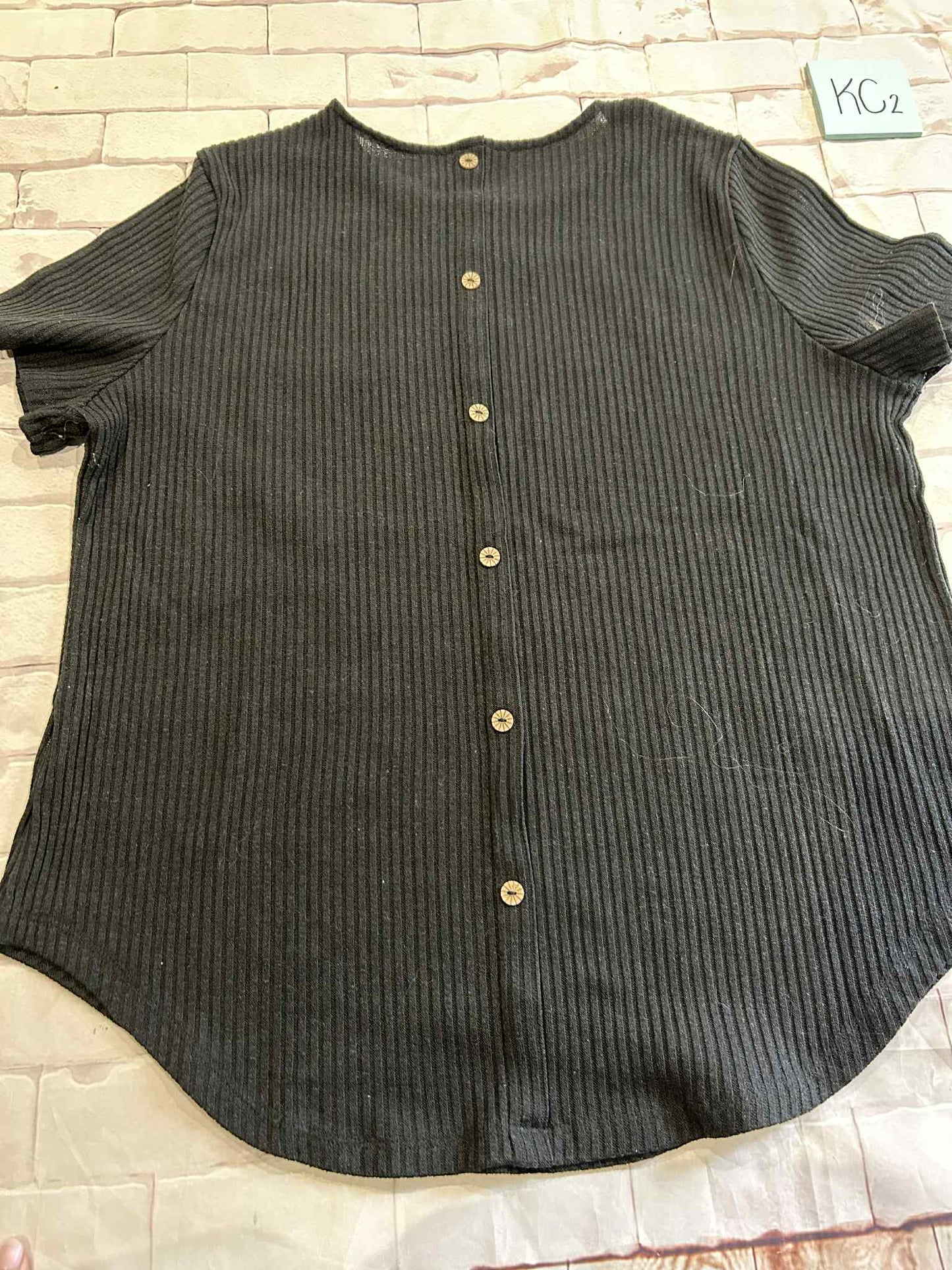 Ladies Tops Size 4X fits more 1/2X