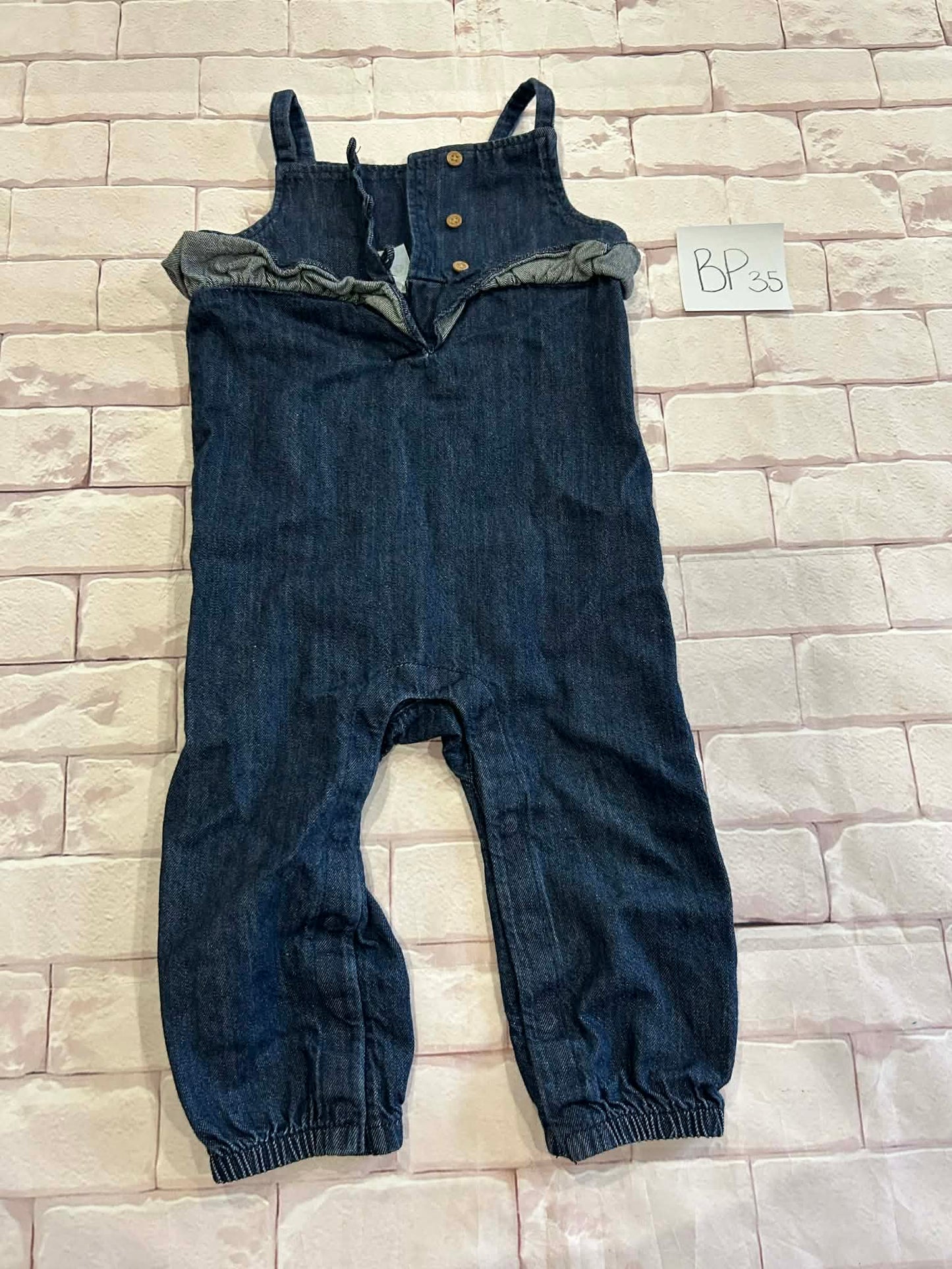 Outfits Size 18m