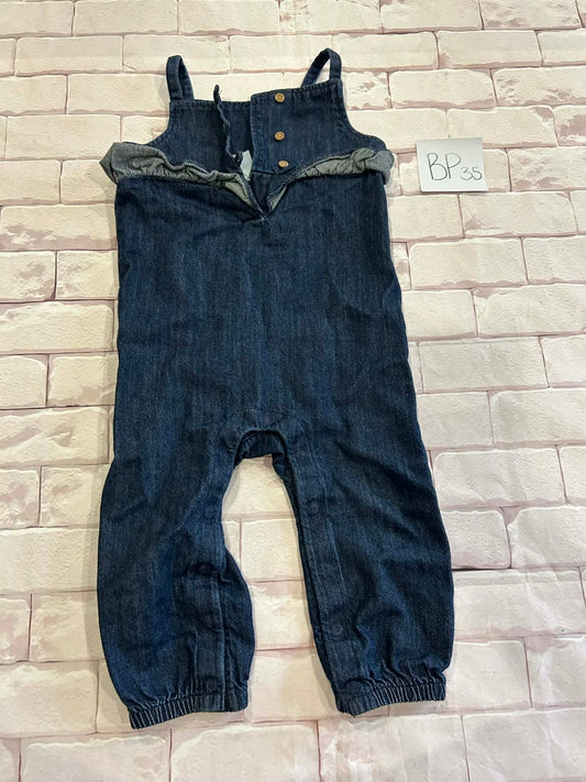 Outfits Size 18m
