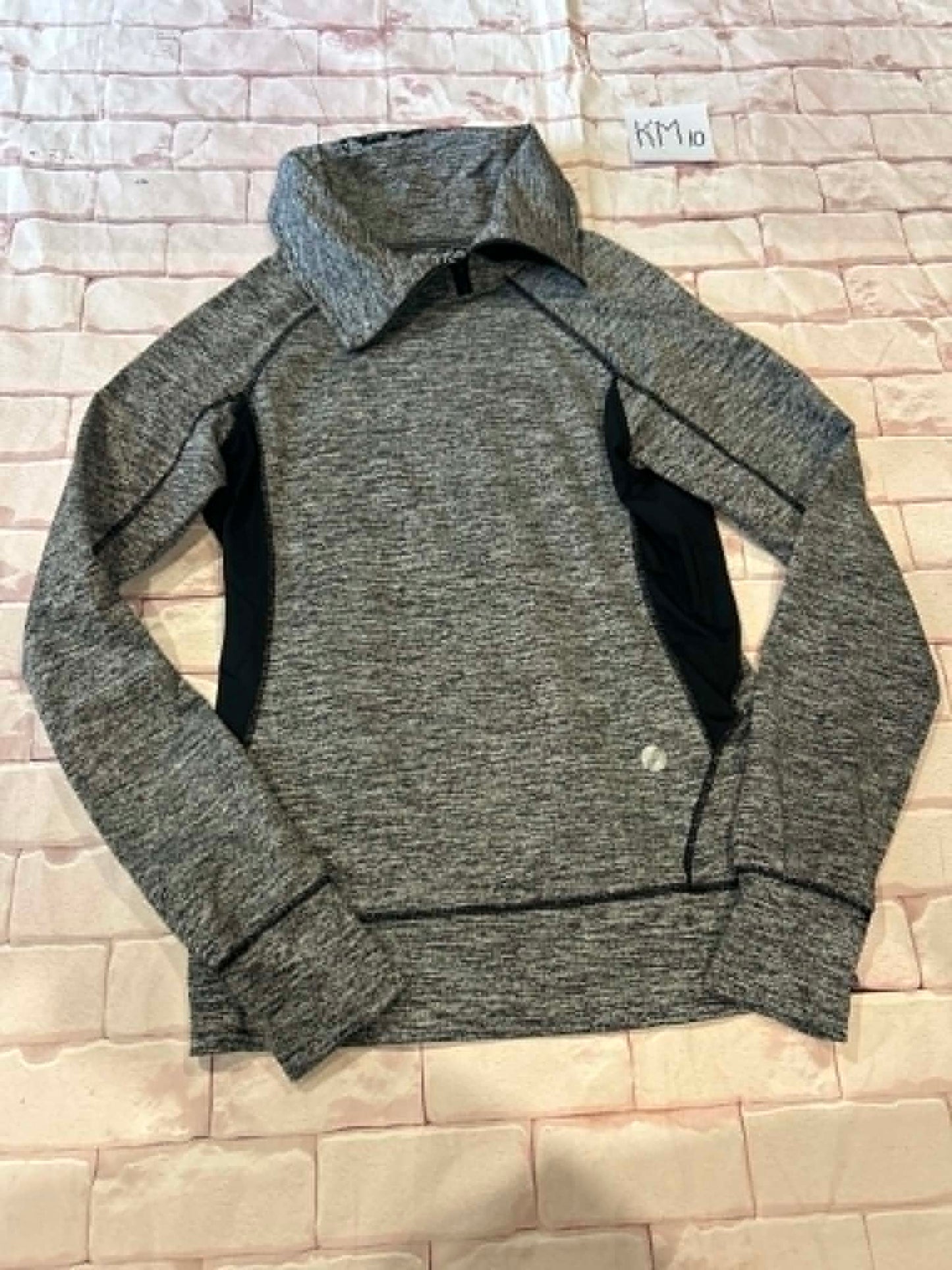 Ladies Tops Size XS