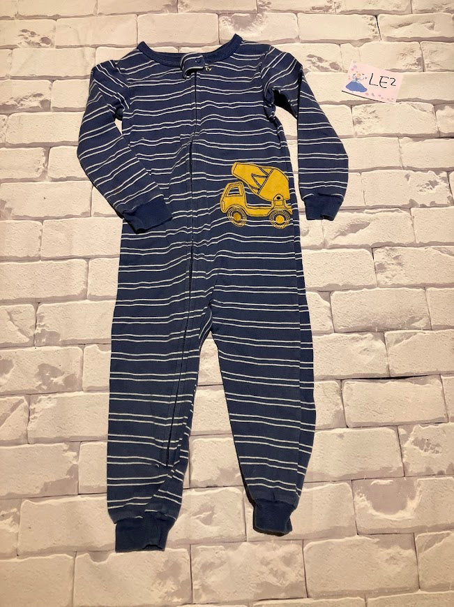 Sleepwear Size 24m