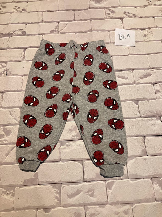 Bottoms Size 18m
