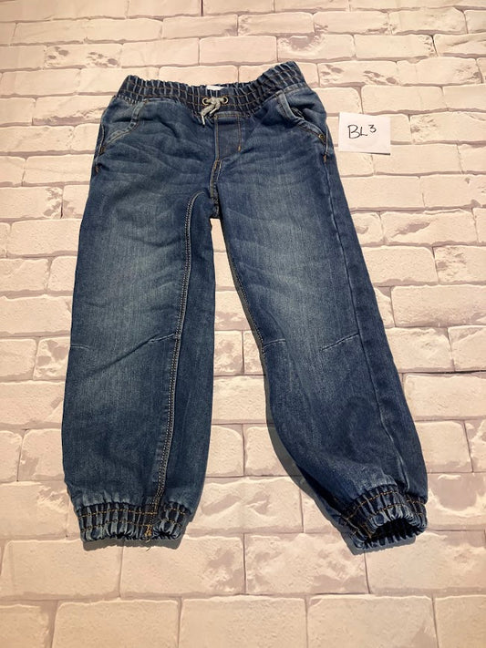 Bottoms Size 5