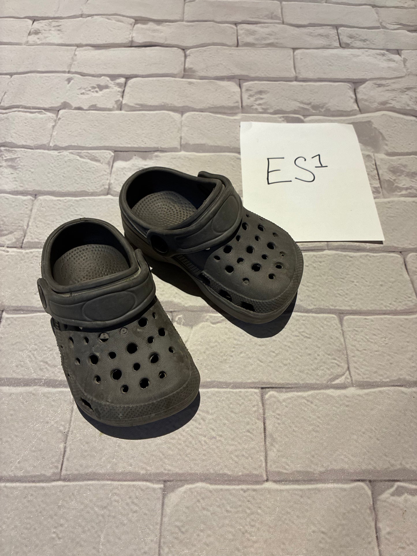 Shoes Size 5