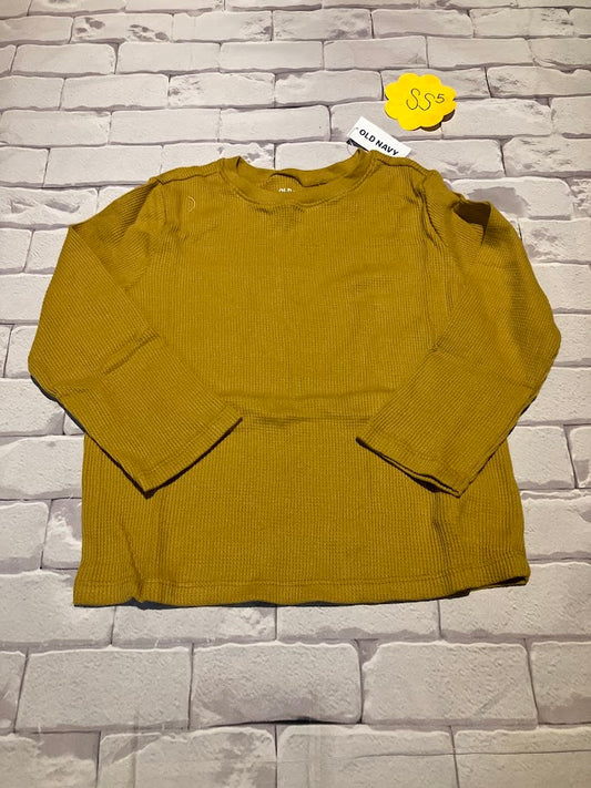 Boys Top Size 5T BNWT