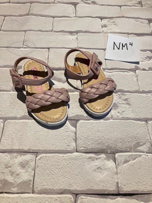 Shoes Size 5