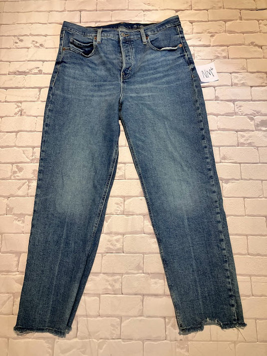 Ladies Bottoms Size 14
