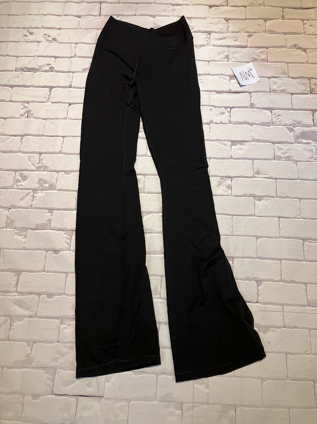 Ladies Bottoms Size M