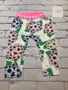 Girls Bottoms Size 6-12m BNWT