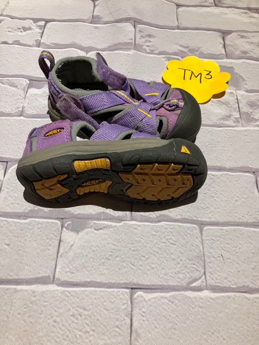 Girls Shoes Size 6