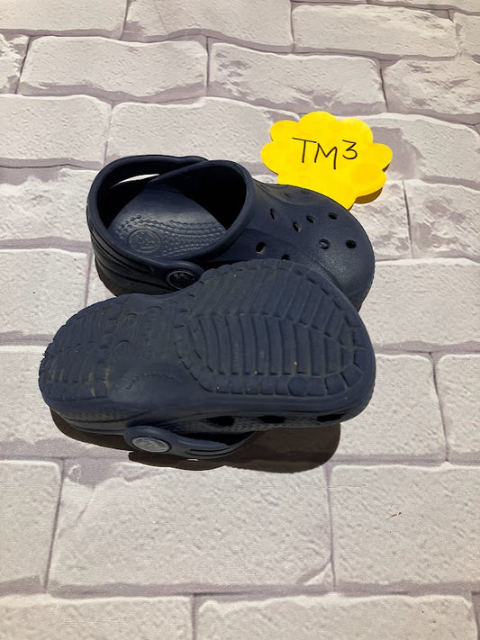 Boys Shoes Size 4-5