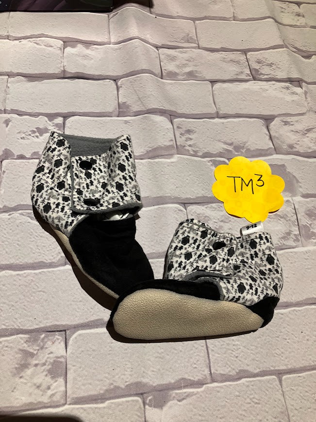 Boys Shoes Size 9-12m