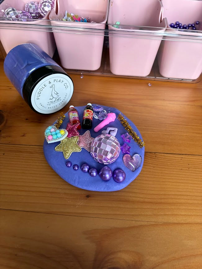 Party & Play Set - Open Ended Group Play Dough Kit