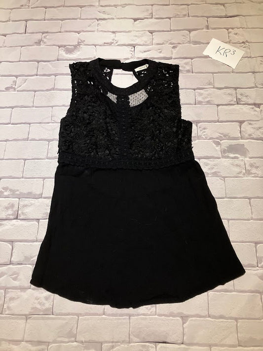 Ladies Top Size M