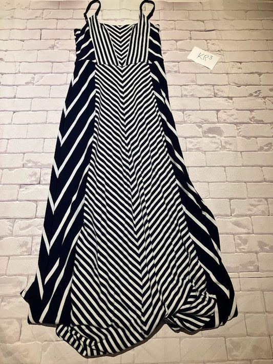 Ladies Dress Size M