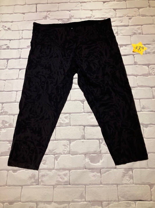 Ladies Bottoms Size L