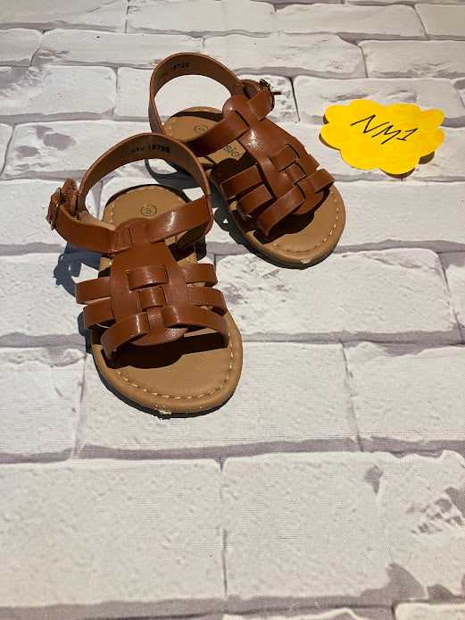 Girls Shoes Size 5