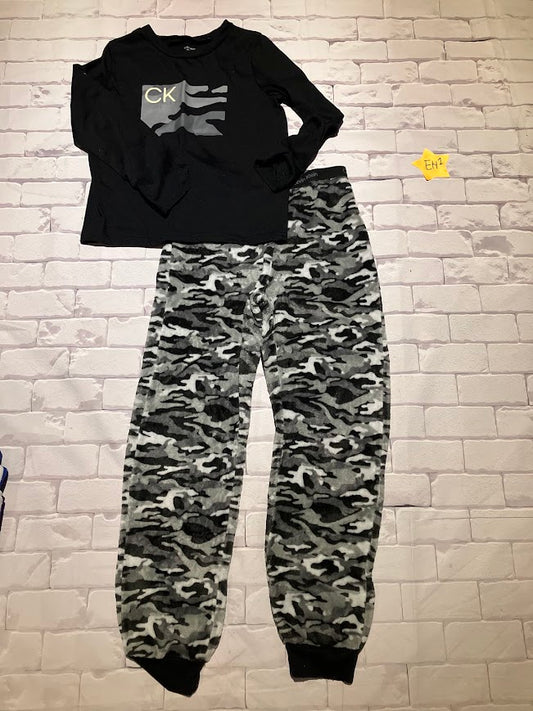 Sleepwear Size 10-12 Fleece