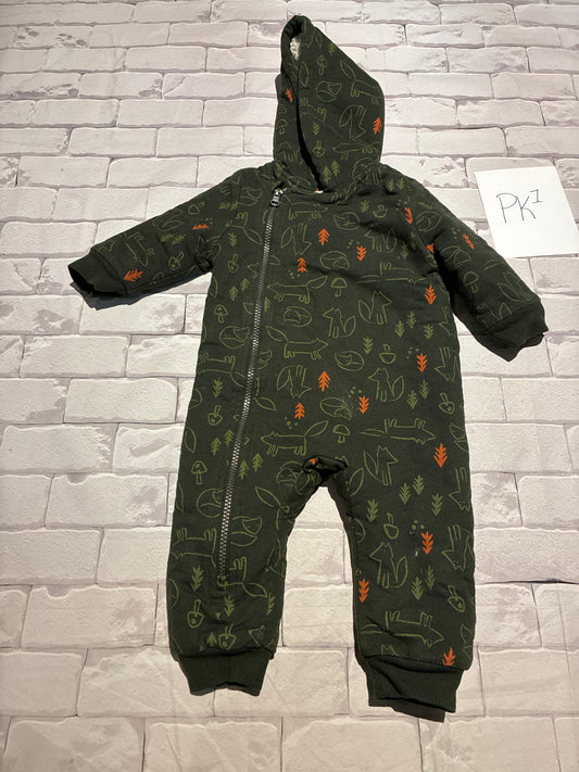 Outerwear Size 6-12m