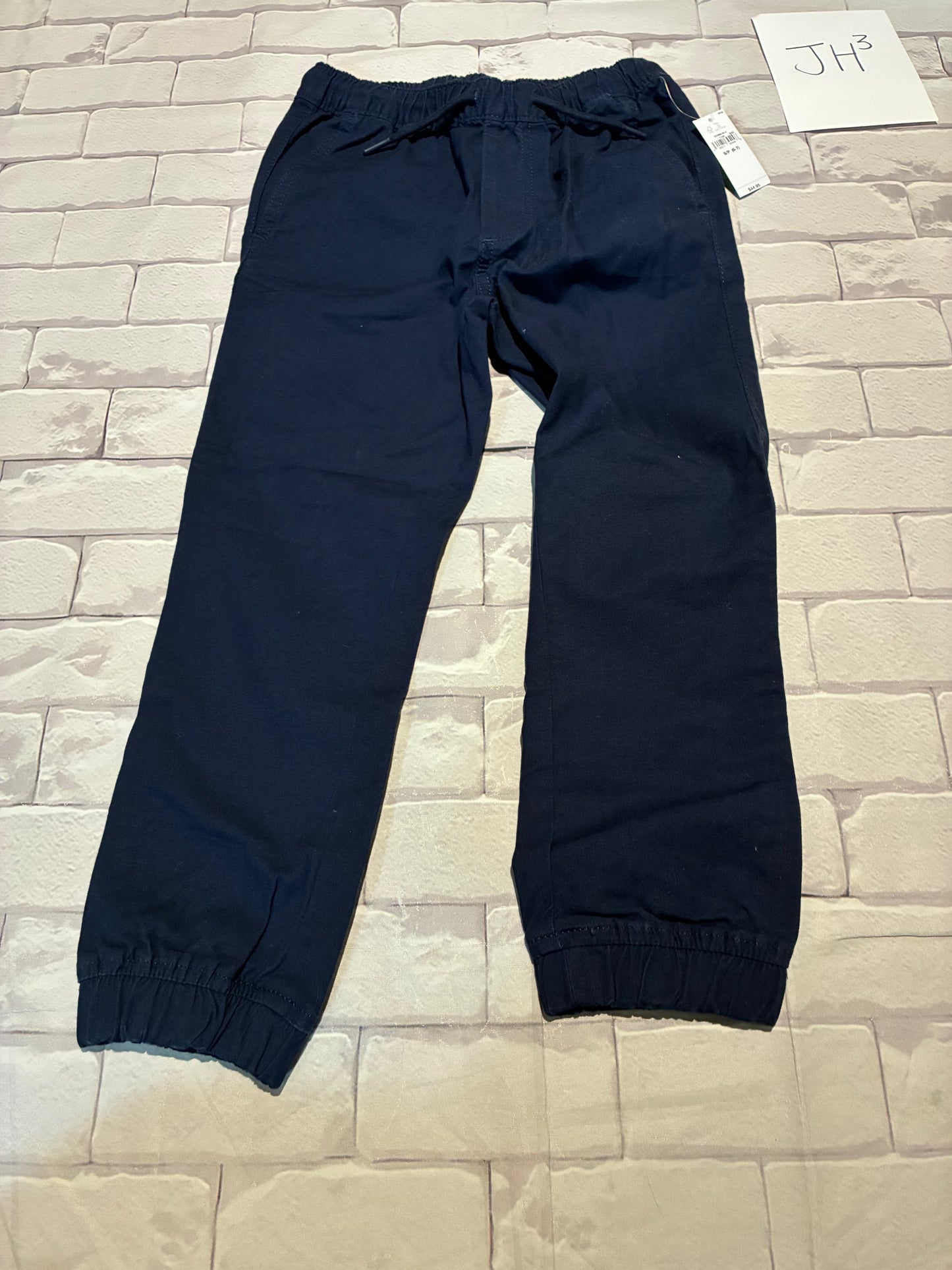 Bottoms Size 6-7 BNWT