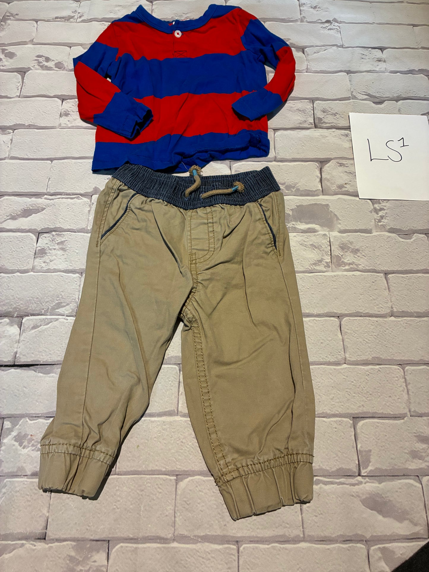 Outfit Size 6-12m