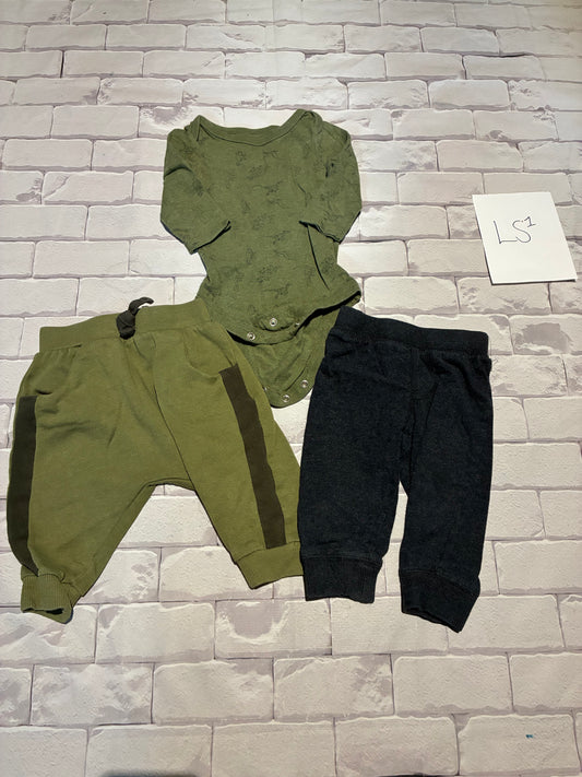 Outfit Size 6-12m