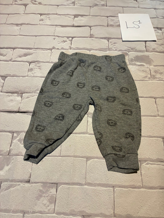Bottoms Size 6-9m