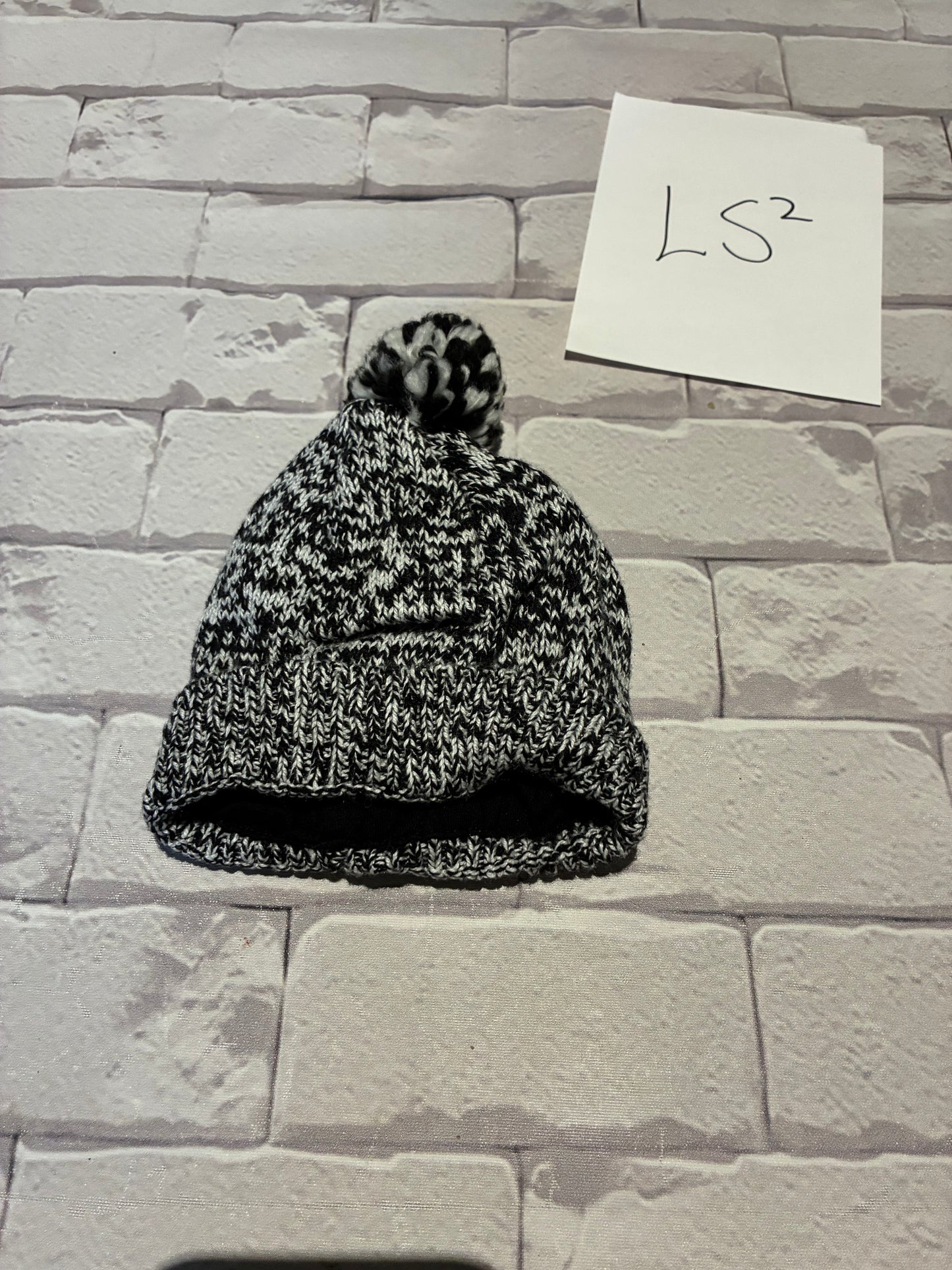 Hat Size NB