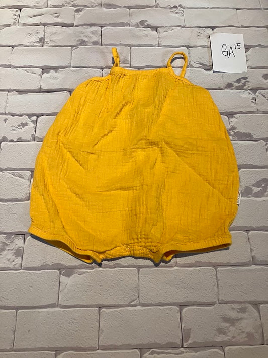 Girls Outfit Size 12-18m