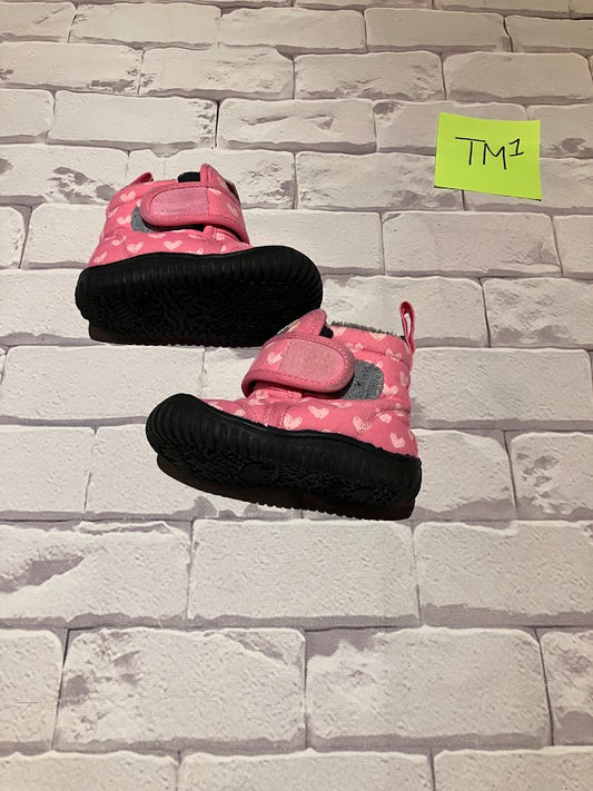 Shoes Size 4