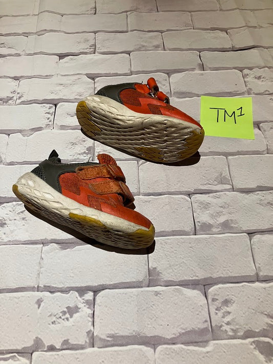 Shoes Size 7